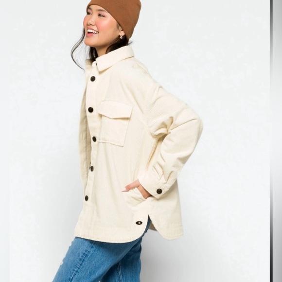 NWT Scotch & Soda Corduroy Shacket - Vanilla White (Size Small)
MSRP $268 - Picture 3 of 8